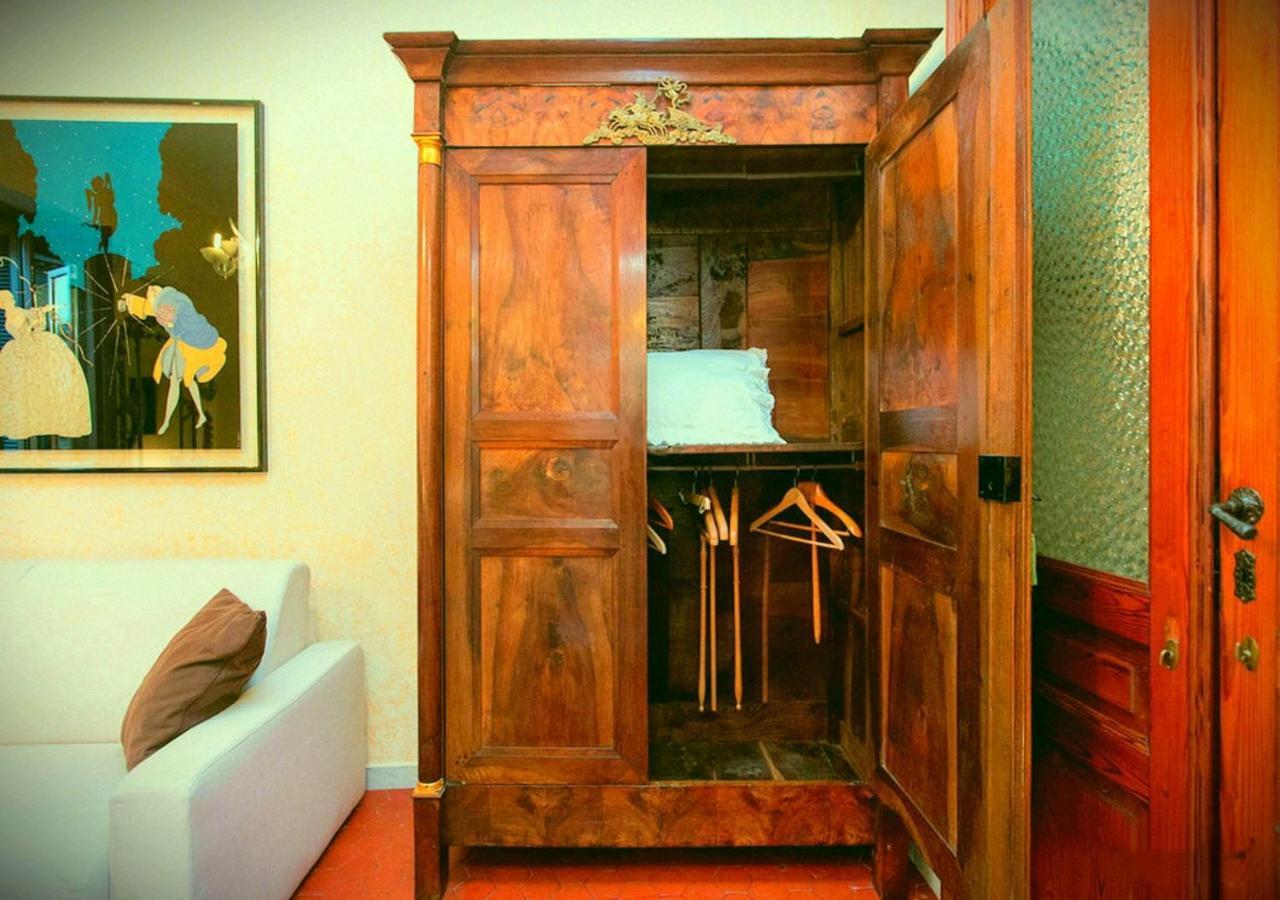 B&B Atmosfere Del Centro Storico Nápoly Kültér fotó
