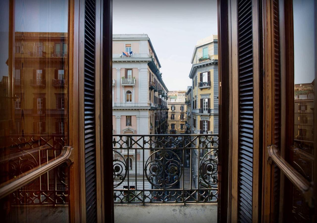B&B Atmosfere Del Centro Storico Nápoly Kültér fotó