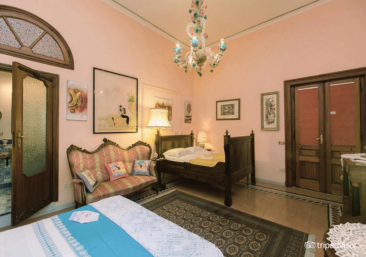 B&B Atmosfere Del Centro Storico Nápoly Kültér fotó