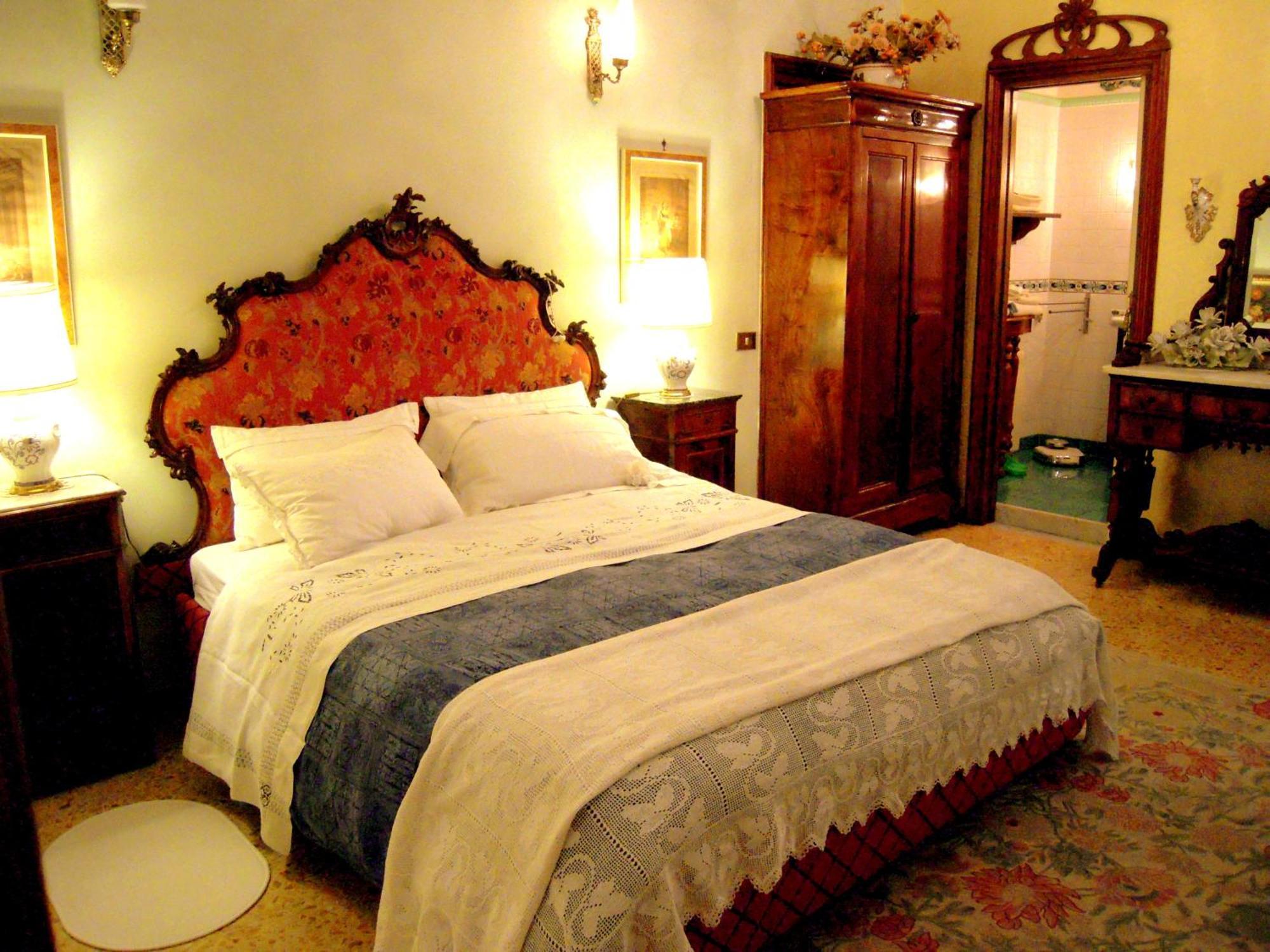 B&B Atmosfere Del Centro Storico Nápoly Kültér fotó